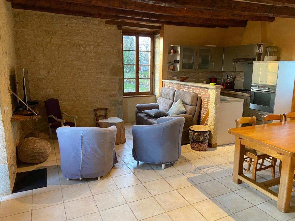 Notre Petite Maison Dans La Prairie Saint-Germain-du-Bel-Air Luaran gambar